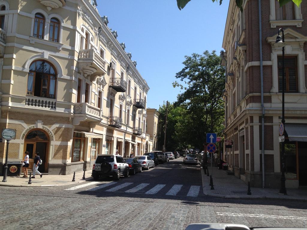 Alaroid'S Gt Apartment Tbilisi Exterior photo